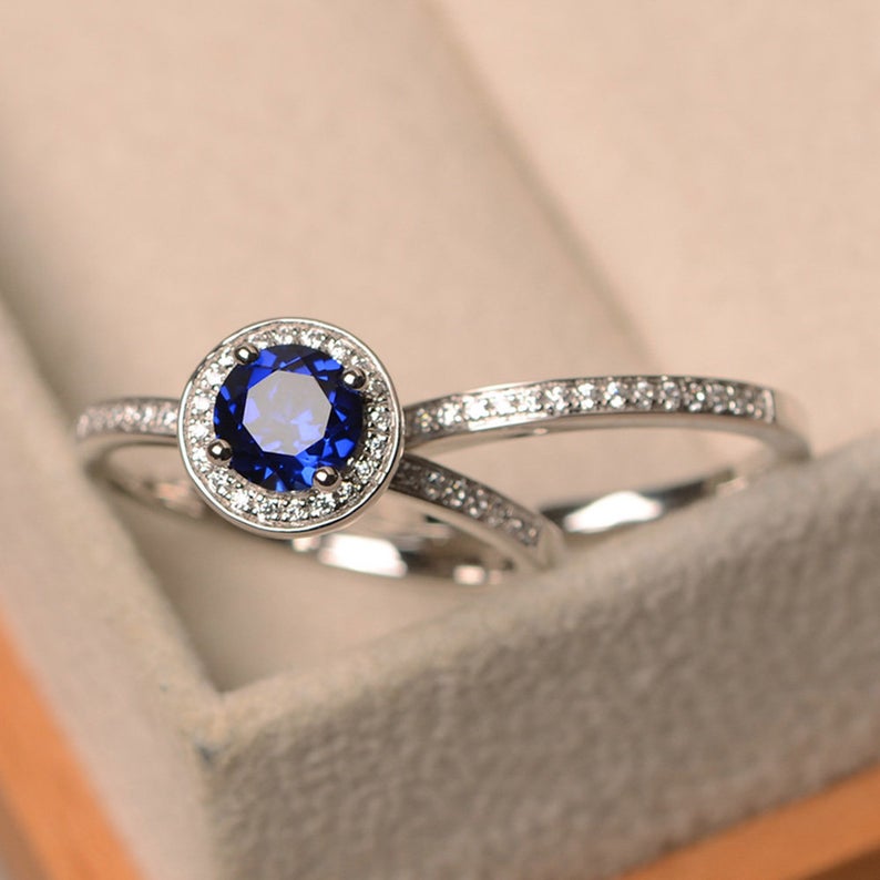 1 CT Round Cut Blue Sapphire Diamond 925 Sterling Silver Halo Engagement Ring For Women