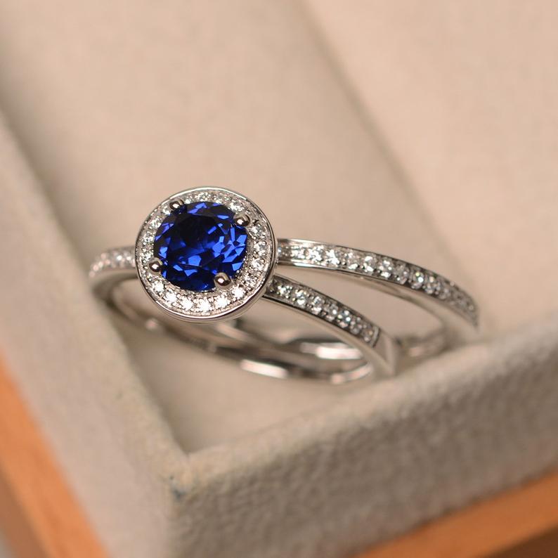 1.35 Ct Round Cut Blue Sapphire 925 Sterling Silver Engagement Bridal Ring Set