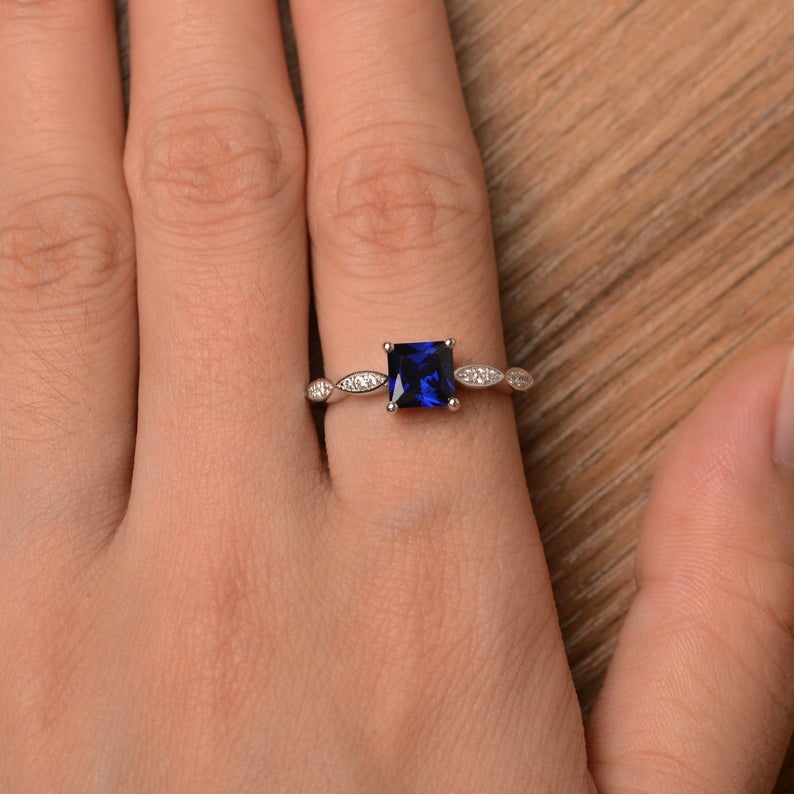 1.25 Ct Princess Cut Blue Sapphire Solitaire W/Accents Anniversary Gift Ring In 925 Sterling Silver