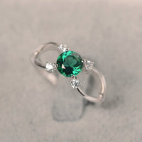 1 Ct Round Cut Green Emerald 925 Sterling Silver Split Shank Anniversary Gift Ring