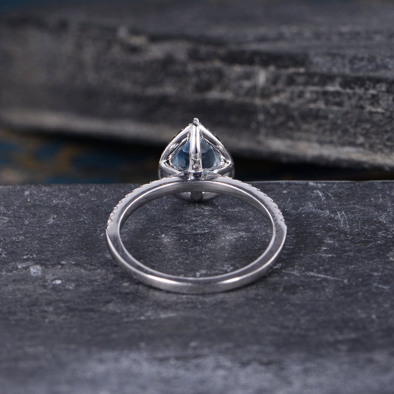 2.10 Ct Pear Cut Aquamarine Gorgeous Halo Engagement Wedding Ring  In 925 Sterling Silver