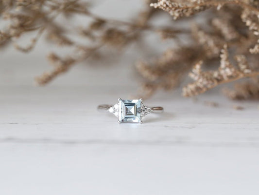 1 CT Princess Cut Aquamarine Diamond 925 Sterling Silver Solitaire with Accents Ring