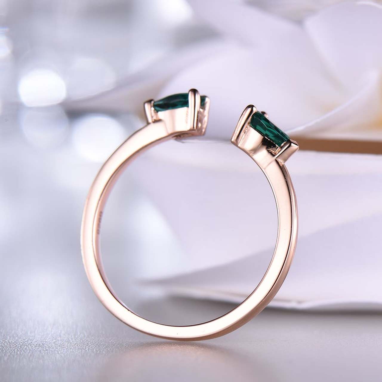 1 CT Pear Cut Emerald Diamond Rose Gold Over On 925 Sterling Silver Wedding Band Ring