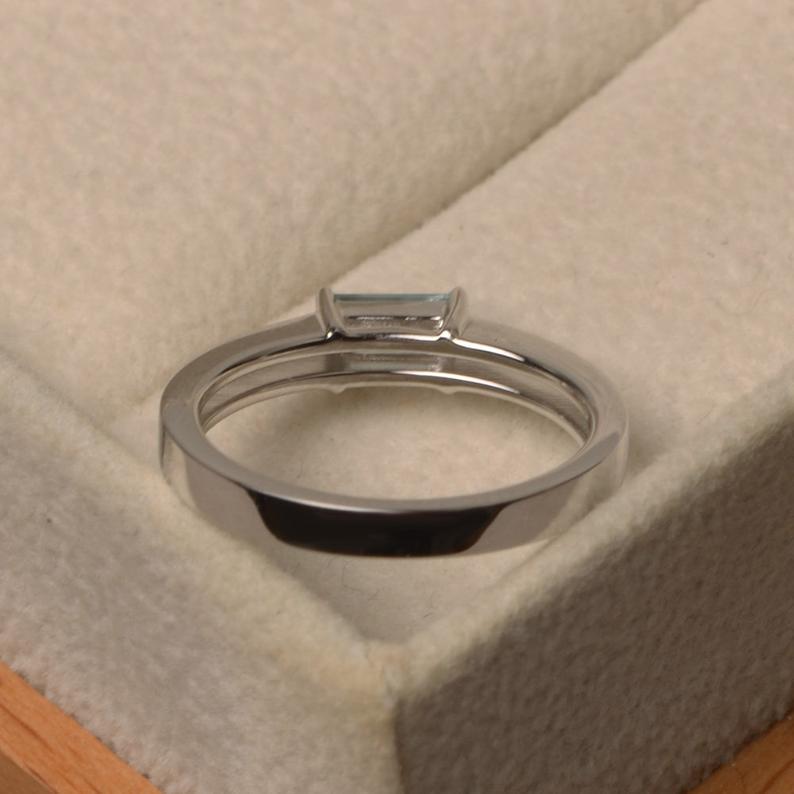 1.00 Ct Baguette Cut Aquamarine 925 Sterling Silver Split Shank Engagement Ring