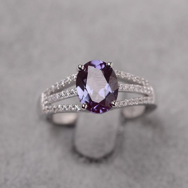 1.75 Ct Oval Cut Alexandrite Three Row Split Shank 925 Sterling Silver Anniversary Gift Ring