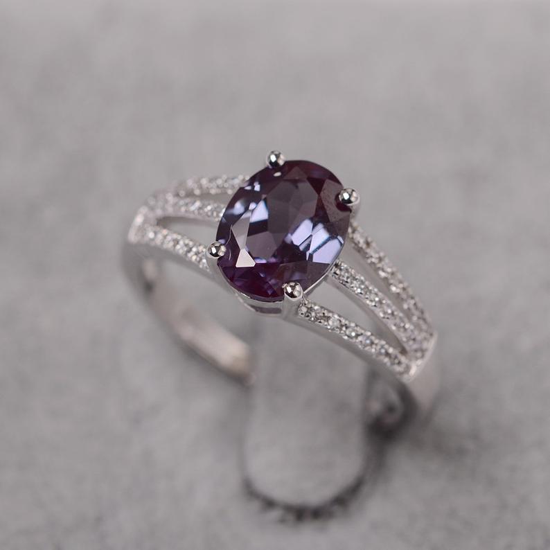 1.75 Ct Oval Cut Alexandrite Three Row Split Shank 925 Sterling Silver Anniversary Gift Ring