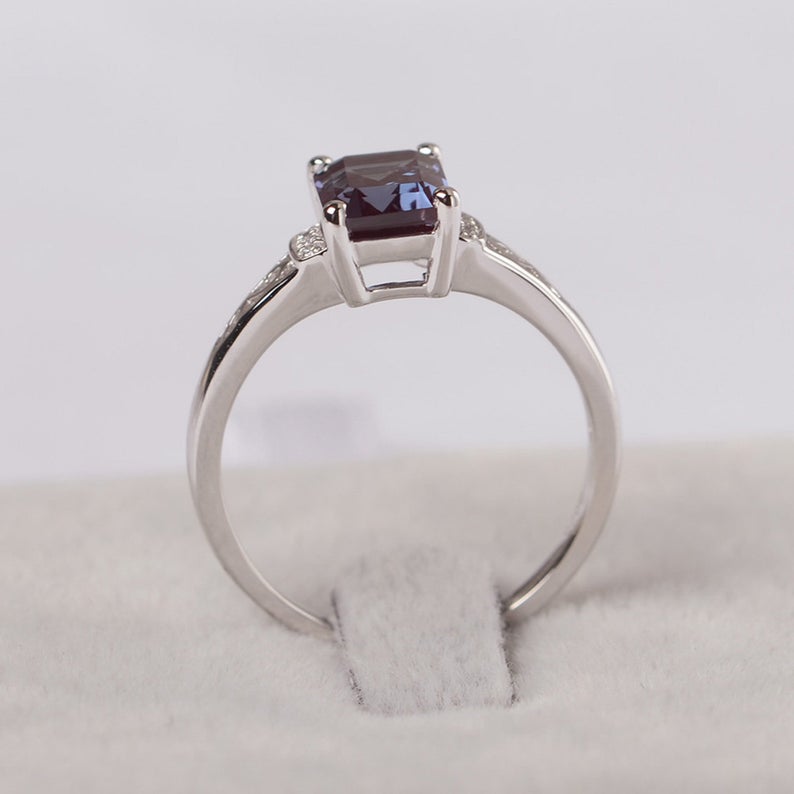 1.75 Ct Emerald Cut Alexandrite 925 Sterling Silver Solitaire W/Accents Anniversary Gift Ring