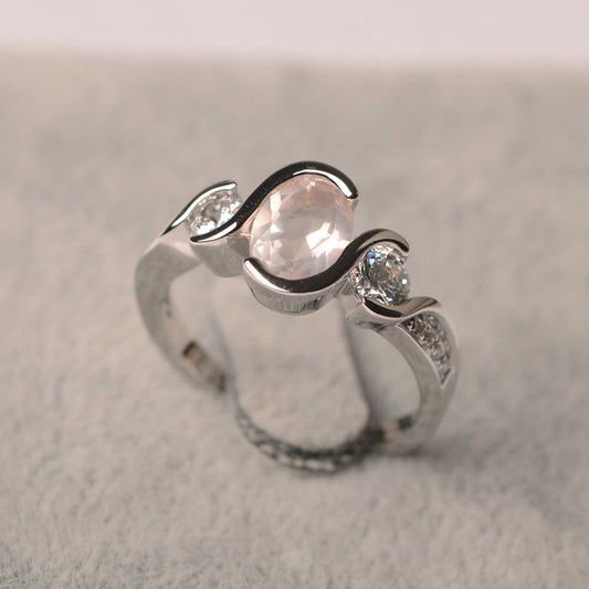 1.50 Ct Oval Cut Rose Quartz Solitaire W/Accents Anniversary Gift Ring In 925 Sterling Silver
