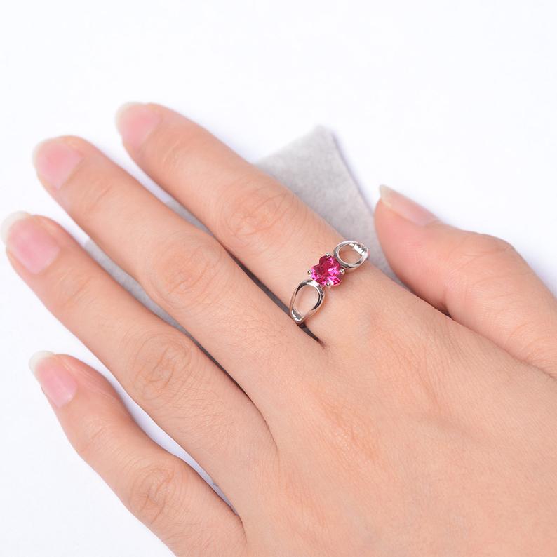 1.00 Ct Heart Cut Pink Ruby Solitaire Promise Ring In 925 Sterling Silver