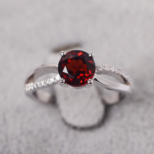 1.20 Ct Round Cut Red Garnet 925 Sterling Silver Split Shank Engagement Ring