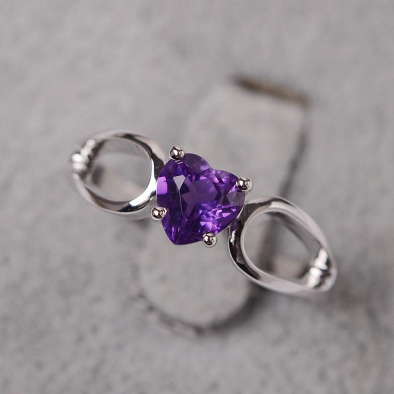 1.00 Ct Heart Cut Purple Amethyst Solitaire Proposal Ring In 925 Sterling Silver