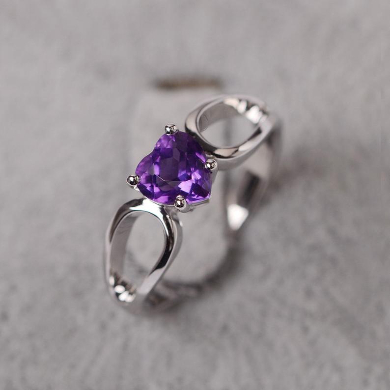 1.00 Ct Heart Cut Purple Amethyst Solitaire Proposal Ring In 925 Sterling Silver