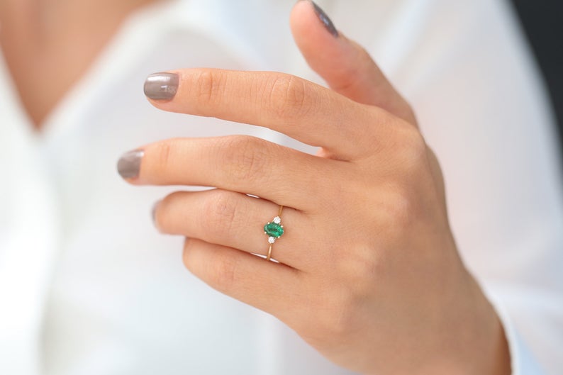 1 CT Oval Cut Green Emerald  Diamond Rose Gold Over On 925 Sterling Silver Three Stone Promise Ring