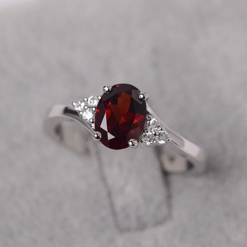 1.75 Ct Oval Cut Red Garnet 925 Sterling Silver Solitaire W/Accents Anniversary Gift Ring For Her