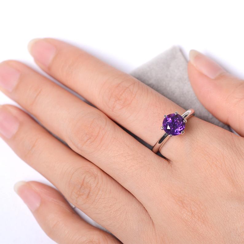 1.00 Ct Round Cut Purple Amethyst Solitaire February Birthstone Ring In 925 Sterling Silver
