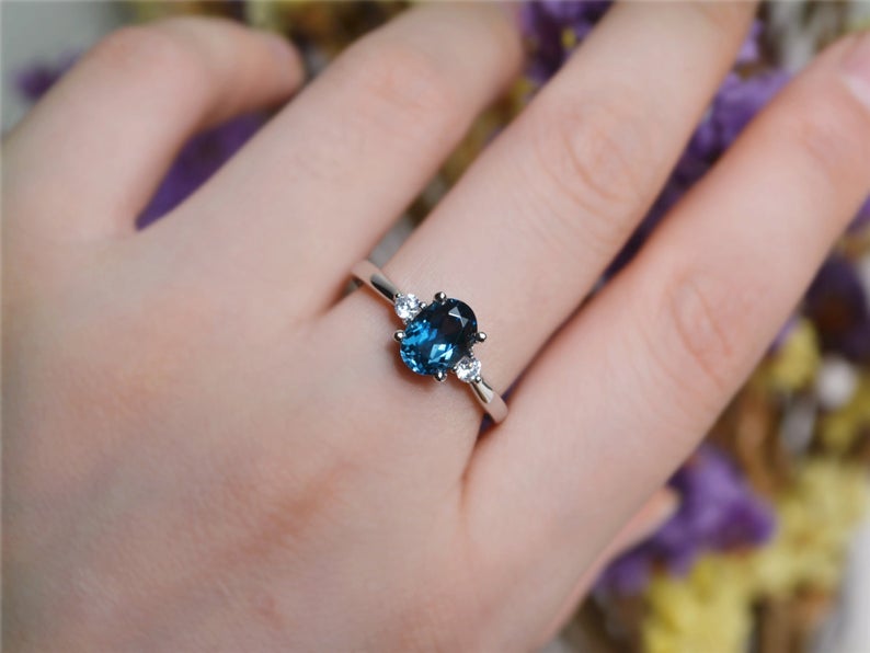 1 CT Oval Cut London Blue Topaz Diamond 925 Sterling Silver Solitaire With Accents Ring