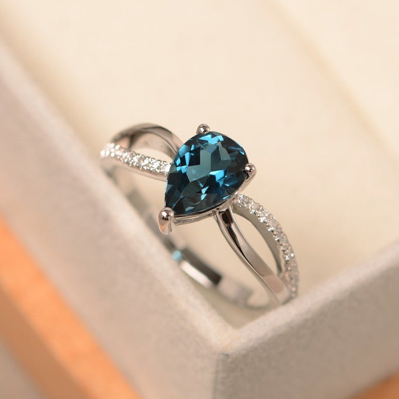 1.50 Ct Pear Cut London Blue Topaz 925 Sterling Silver Infinity Promise Gift Ring For Her