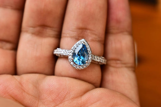 1 CT Pear Cut London Blue Topaz Diamond 925 Sterling Silver Halo Engagement Ring