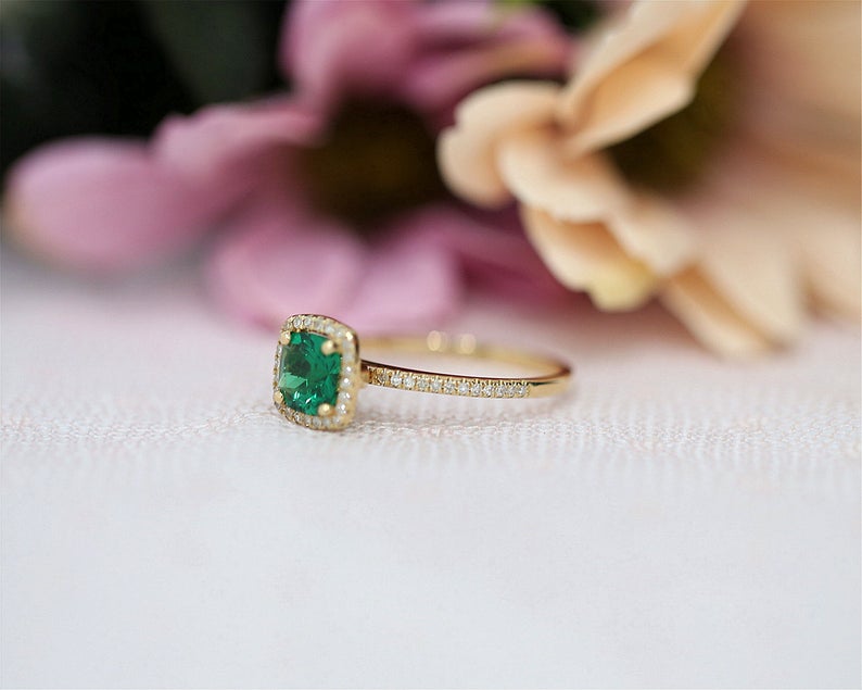 1 CT Cushion Cut Emerald Diamond Yellow Gold Over On 925 Sterling Silver Halo Anniversary Ring