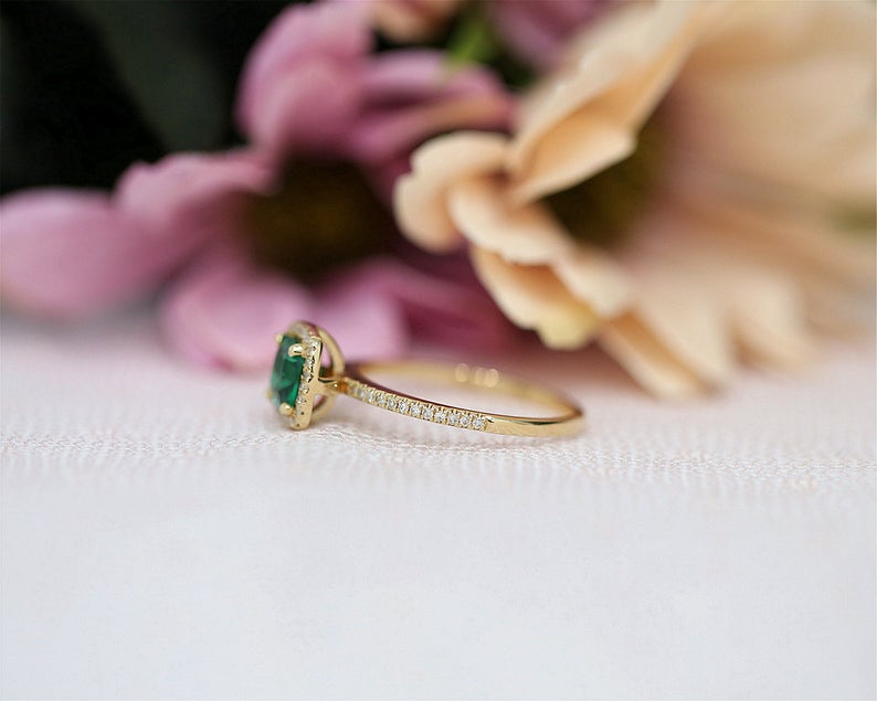 1 CT Cushion Cut Emerald Diamond Yellow Gold Over On 925 Sterling Silver Halo Anniversary Ring
