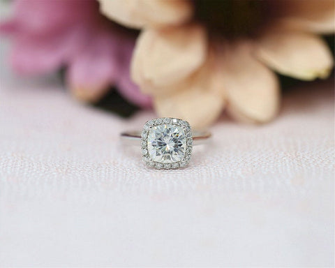 1 CT Cushion Cut Cubic Zirconia Diamond 925 Sterling Silver Halo Engagement Ring
