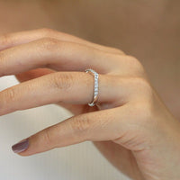 0.25 Brilliant Cut Diamond 925 Sterling Silver Curve Wedding Half Eternity Band Ring