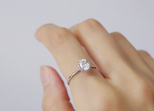 1.50 Ct Oval Cut White Diamond Simple Halo Promise Gift Ring In 925 Sterling Silver