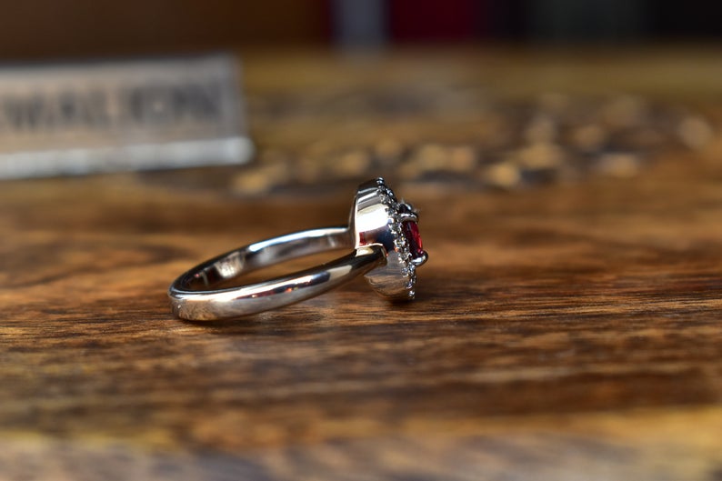 1 CT Round Cut Red Garnet Diamond 925 Sterling Silver Halo Wedding Ring For Women