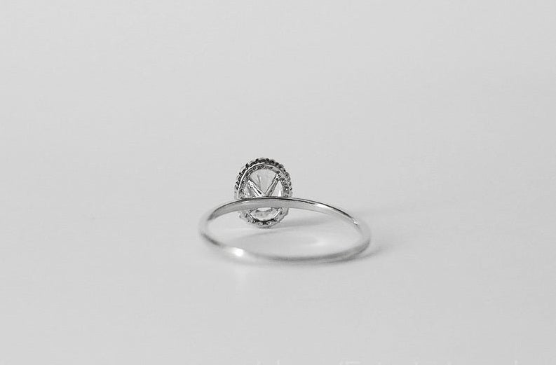 1.50 Ct Oval Cut White Diamond Simple Halo Promise Gift Ring In 925 Sterling Silver