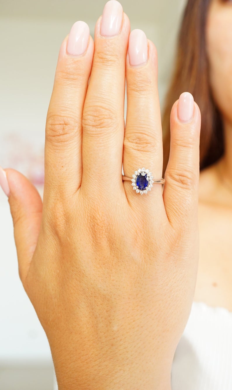 1 CT Oval Cut Blue Sapphire Diamond 925 Sterling Silver Engagement Ring - atjewels.in