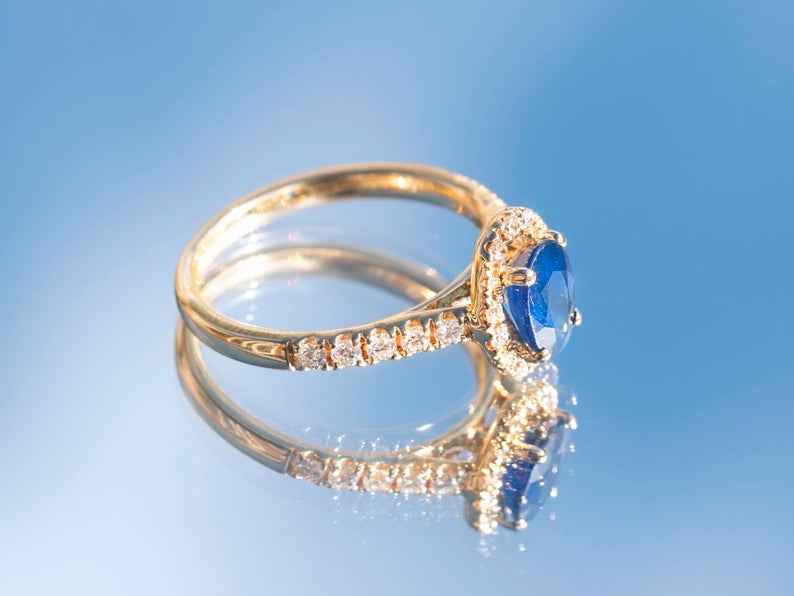 1 CT Oval Cut Blue Sapphire Diamond 925 Sterling Silver Halo Women Wedding Ring
