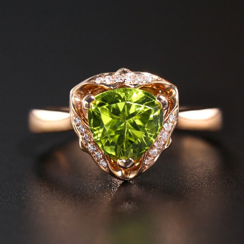 1 CT Trillion Cut Peridot Diamond 925 Sterling Silver Solitaire Engagement Ring