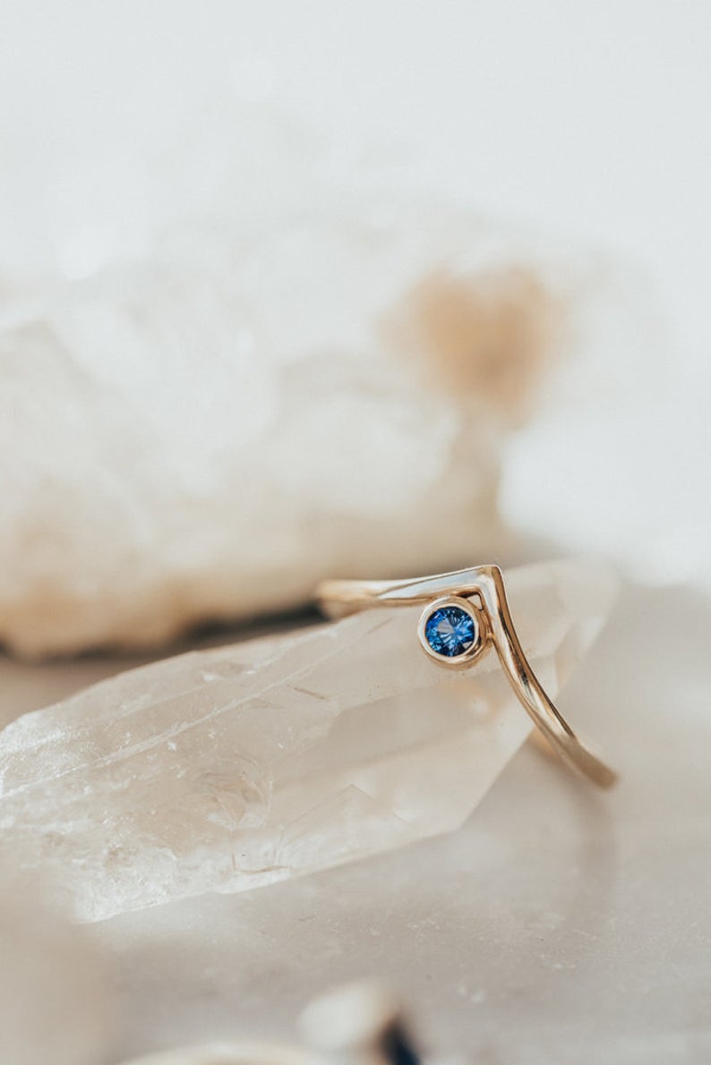 1 CT Round Cut Blue Sapphire Diamond 925 Sterling Silver Solitaire V Band Ring