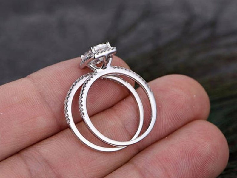 Emerald cut white topaz deals