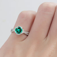 1.75 Ct Round Cut Green Emerald & White CZ Halo Engagement Ring In 925 Sterling Silver