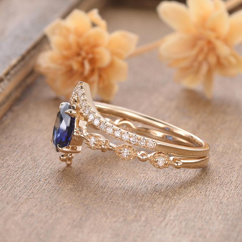 1 CT Oval Cut Blue Sapphire Diamond Yellow Gold Over On 925 Sterling Silver Wedding Bridal Ring Set