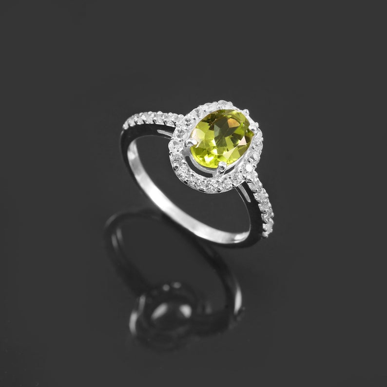 1 CT Oval Cut Peridot Diamond 925 Sterling Silver Halo Engagement Ring