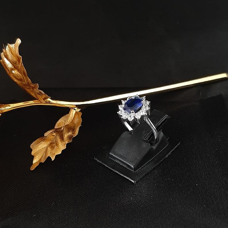 1 CT Oval Cut Blue Sapphire Diamond 925 Sterling Silver Halo Engagement Ring