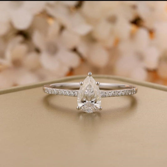 1 CT Pear Cut Diamond 925 Sterling Silver Solitaire With Accents Ring