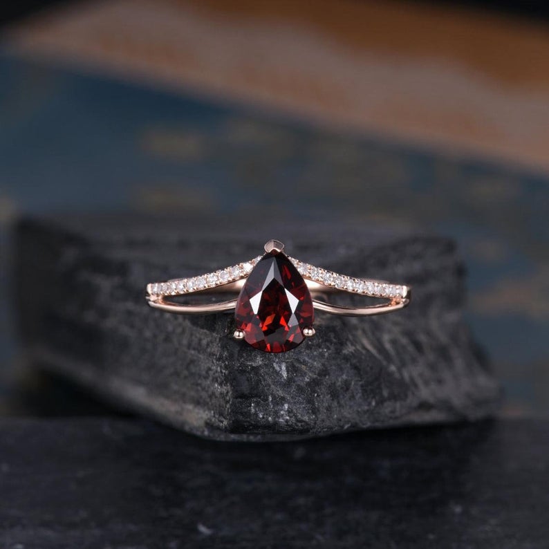 1.20 Ct Pear Cut Red Garnet Curved Engagement Ring In 925 Sterling Silver