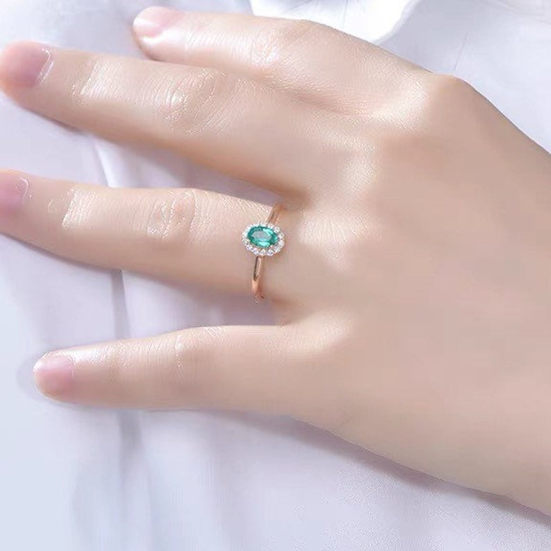 1 CT Oval Cut Green Emerald Diamond Rose Gold Over On 925 Sterling Silver Halo Promise Ring