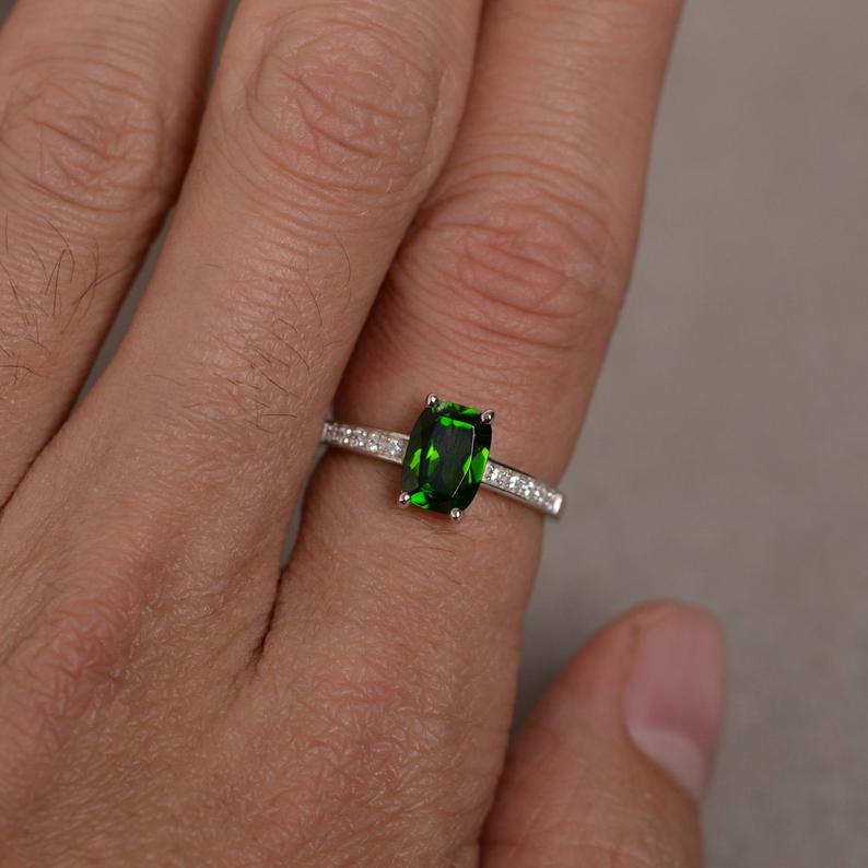 1.50 Ct Cushion Cut Green Emerald 925 Sterling Silver Solitaire W/Accents Promise Ring