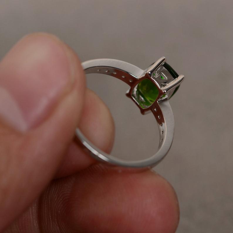 1.50 Ct Cushion Cut Green Emerald 925 Sterling Silver Solitaire W/Accents Promise Ring