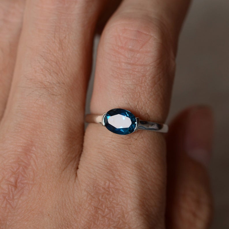 1.00 Ct Oval Cut London Blue Topaz Solitaire December Birthstone Ring In 925 Sterling Silver