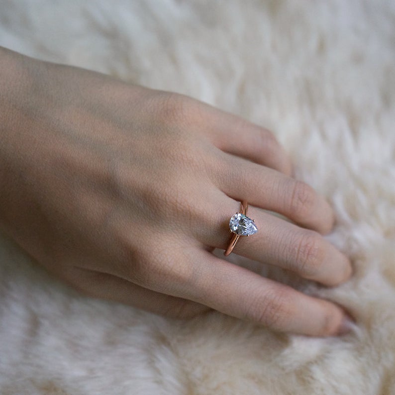 1.00 CT 925 Sterling Silver Pear Cut While Diamond Wedding Proposed Ring