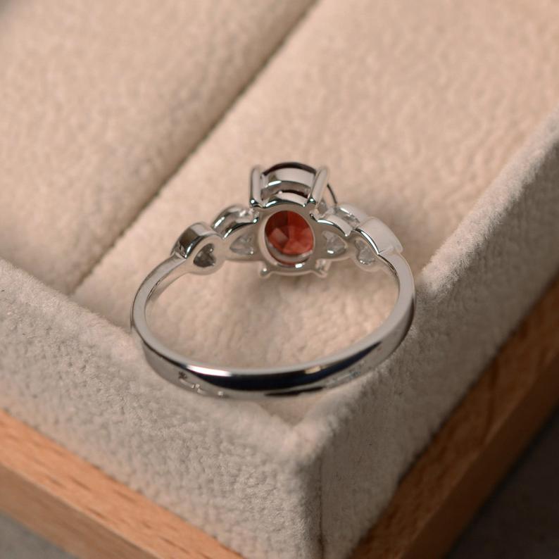 1.50 Ct Oval Cut Red Garnet 925 Sterling Silver Solitaire W/Accents Proposal Ring