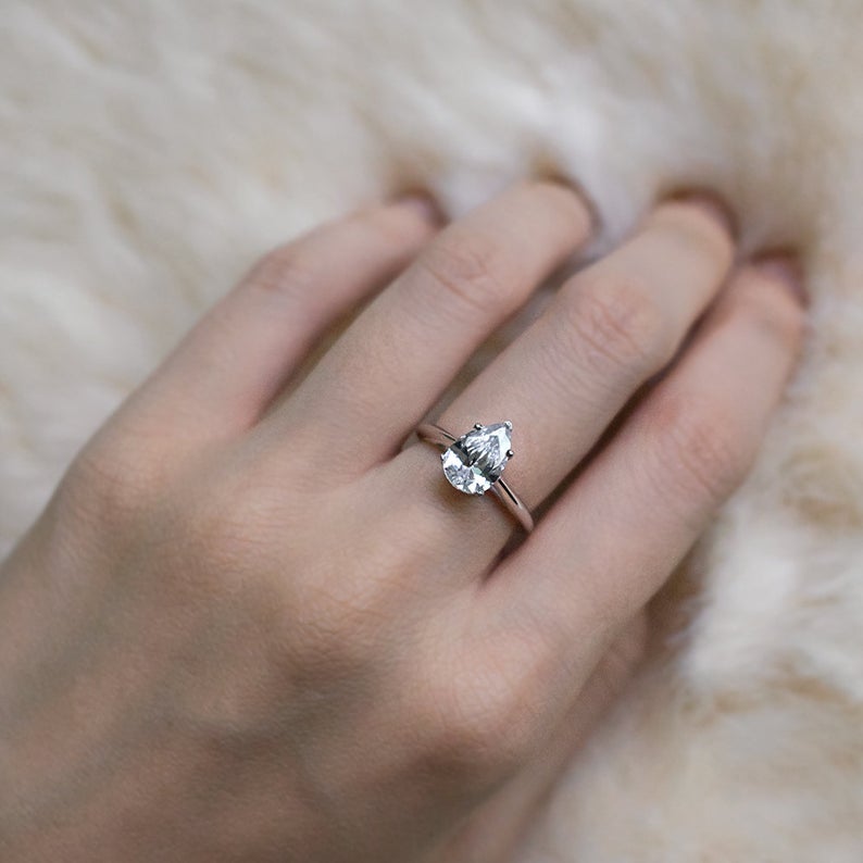 1.00 CT 925 Sterling Silver Pear Cut While Diamond Wedding Proposed Ring