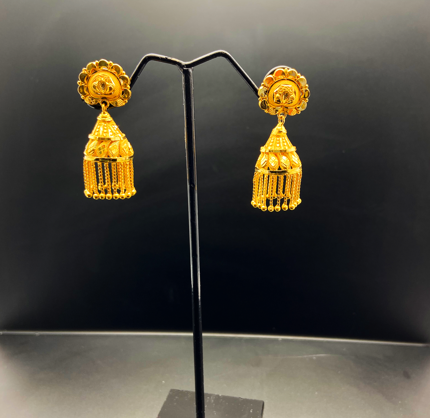 Traditional Dazzling 22K Gold Jhumkas