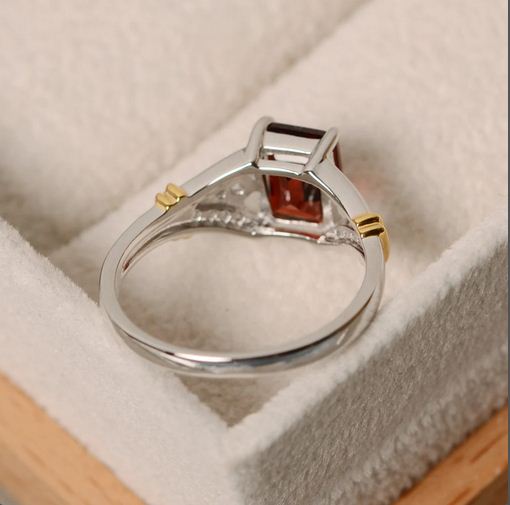 2.75 Ct Emerald Cut Red Garnet Solitaire W/Accents Wedding Ring 925 Sterling Silver