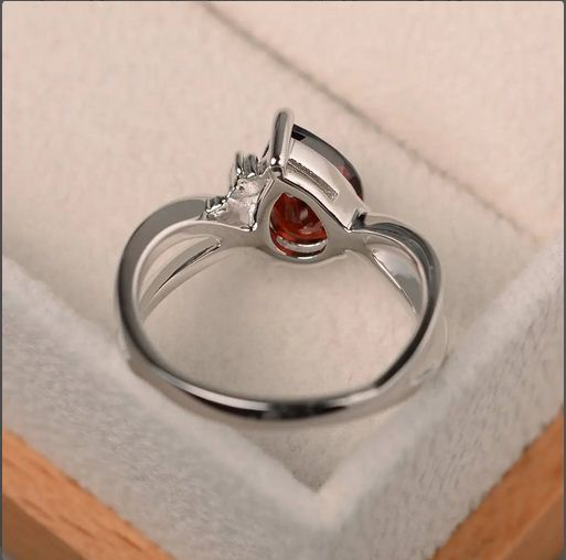 1.75 CT Pear Cut Red Garnet 925 Sterling Silver Infinity Unique Engagement Ring